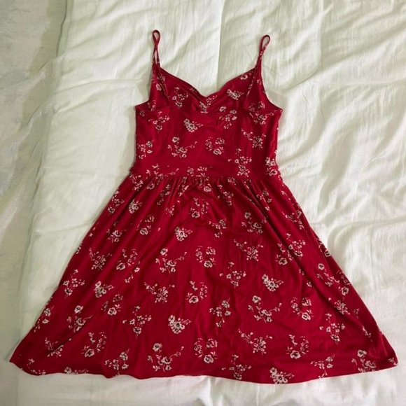 Red floral cami dress - Picture 3 of 3